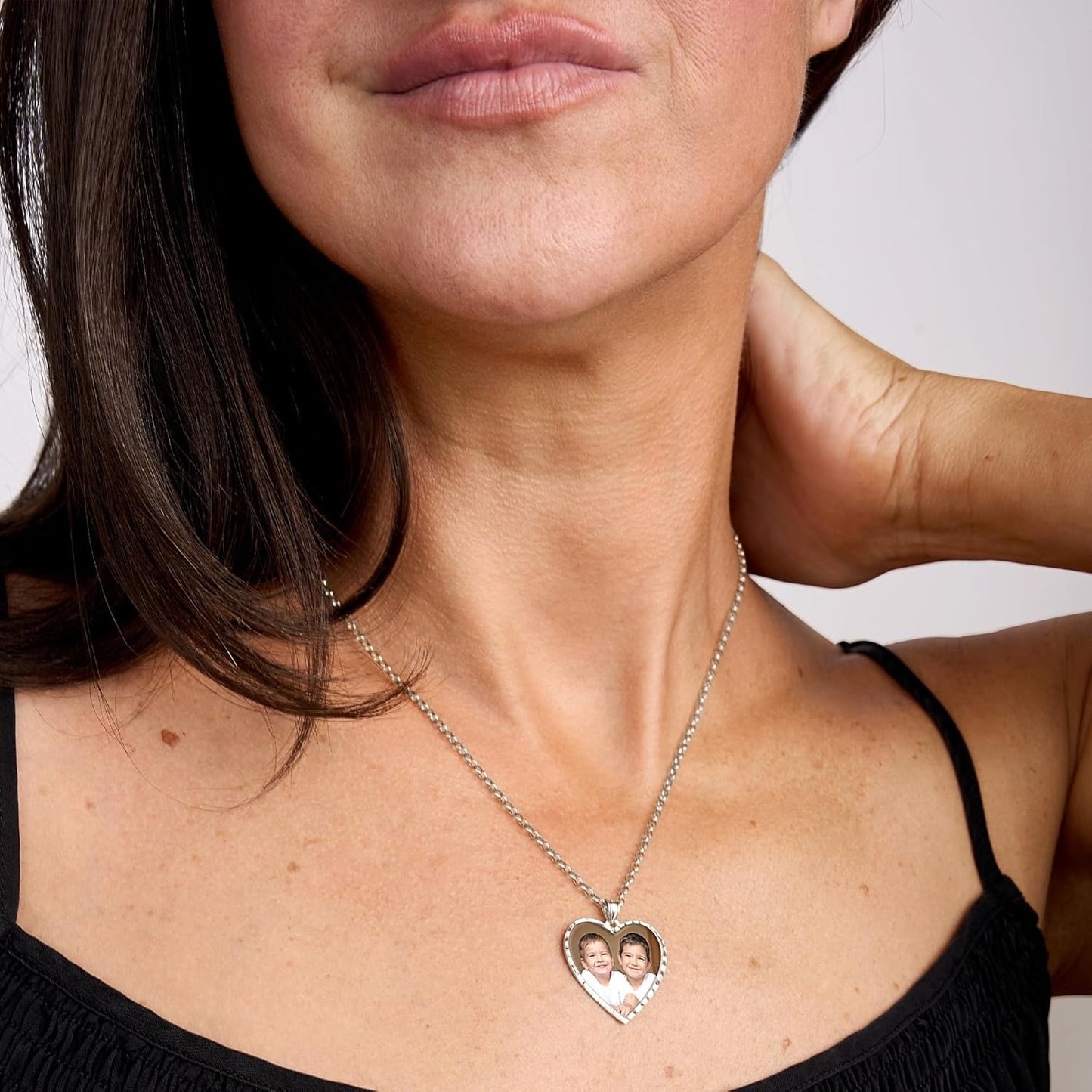 customized Personalized Photo Engraved Heart Shaped Picture Necklace with Diamond Cut Edge in Silver, Gold, White Gold or Rose Gold