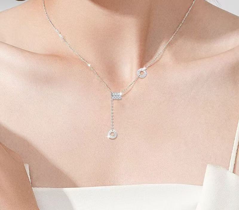 925 Sterling Silver Crushed Ice Hollow Four-Leaf Clover Necklace – Stylish & Versatile Clavicle Chain Gift for Her#OWK038